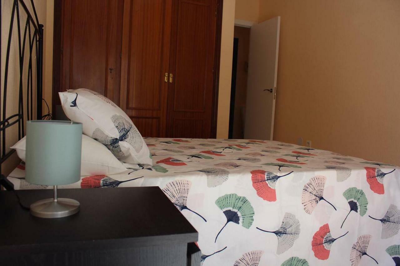 Renovado Y Muy Cerca Del Centro Urbano Appartement Málaga Buitenkant foto